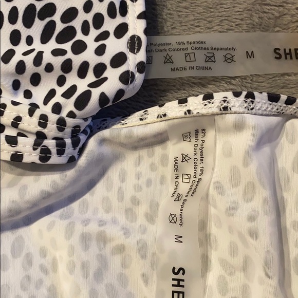 Bikini Set - Picture 4 of 5